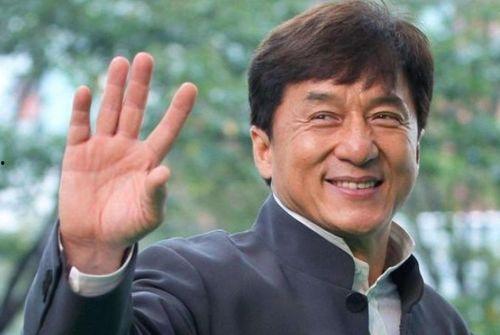 成龙爆料娱乐圈女演员,揭秘女演员背后的故事 第1张 成龙爆料娱乐圈女演员,揭秘女演员背后的故事 第1张